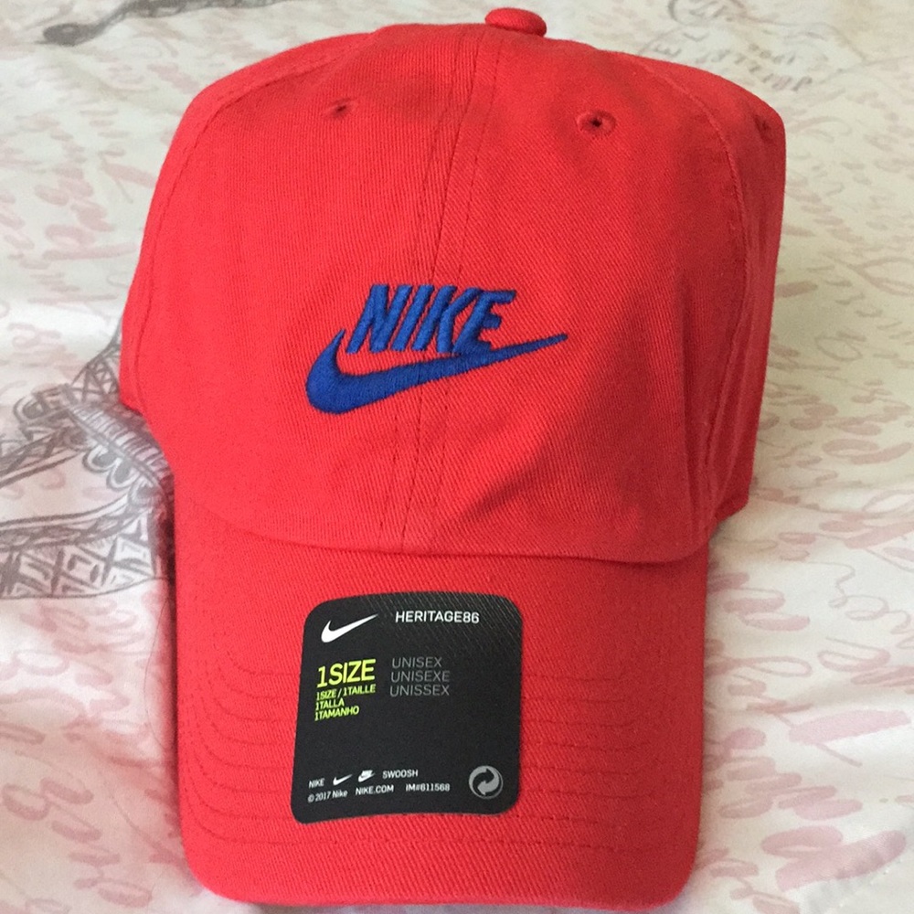 Unisex 🧢 hat .
